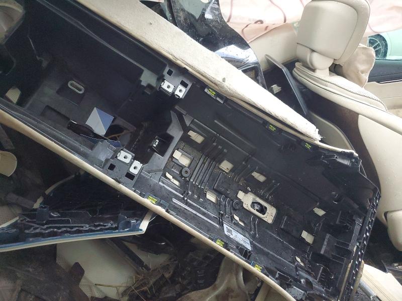 59579176 :رقم المزاد ، 4JGDX5FB4RA028888 vin ، 2024 Mercedes-benz Eqs Suv مزاد بيع