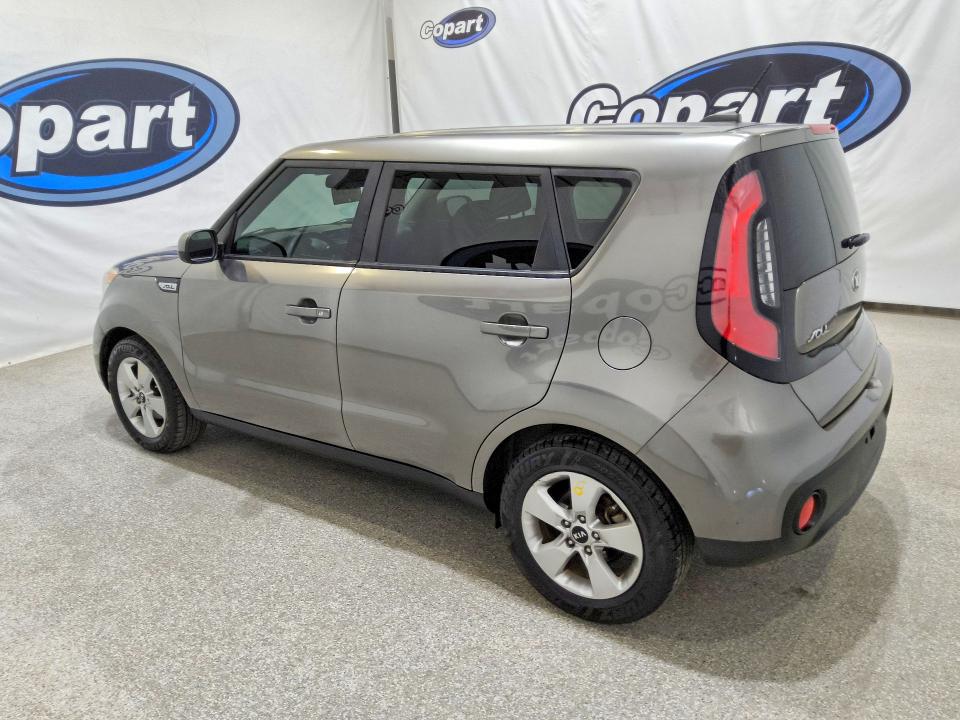58759276 :رقم المزاد ، KNDJN2A26J7619826 vin ، 2018 Kia Soul مزاد بيع