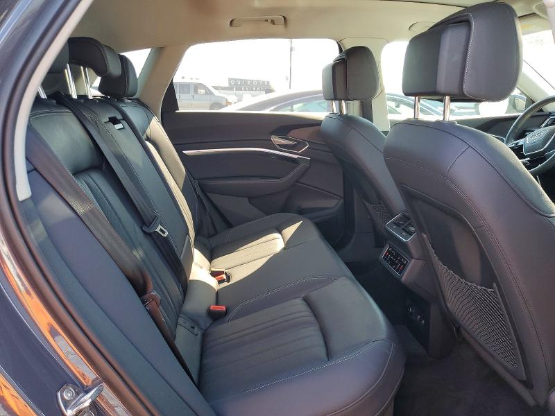Продажа на аукционе авто 2024 Audi Q8 E-tron, vin: WA15AAGE6RB037737, номер лота: 63424666