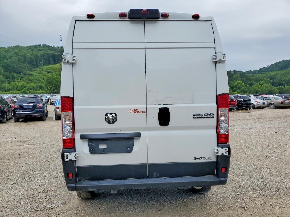 63082826 :رقم المزاد ، 3C6LRVDG9PE598640 vin ، 2023 Ram Promaster 1500 مزاد بيع