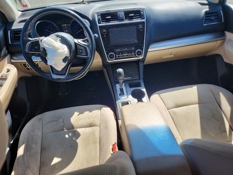 60000896 :رقم المزاد ، 4S3BNAC6XJ3034463 vin ، 2018 Subaru Legacy مزاد بيع
