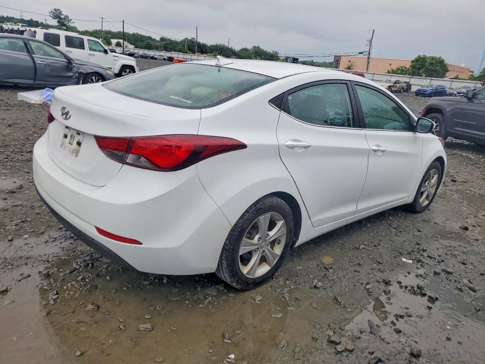 2016 Hyundai Elantra მანქანა იყიდება აუქციონზე, vin: 5NPDH4AE4GH685659, აუქციონის ნომერი: 60393966