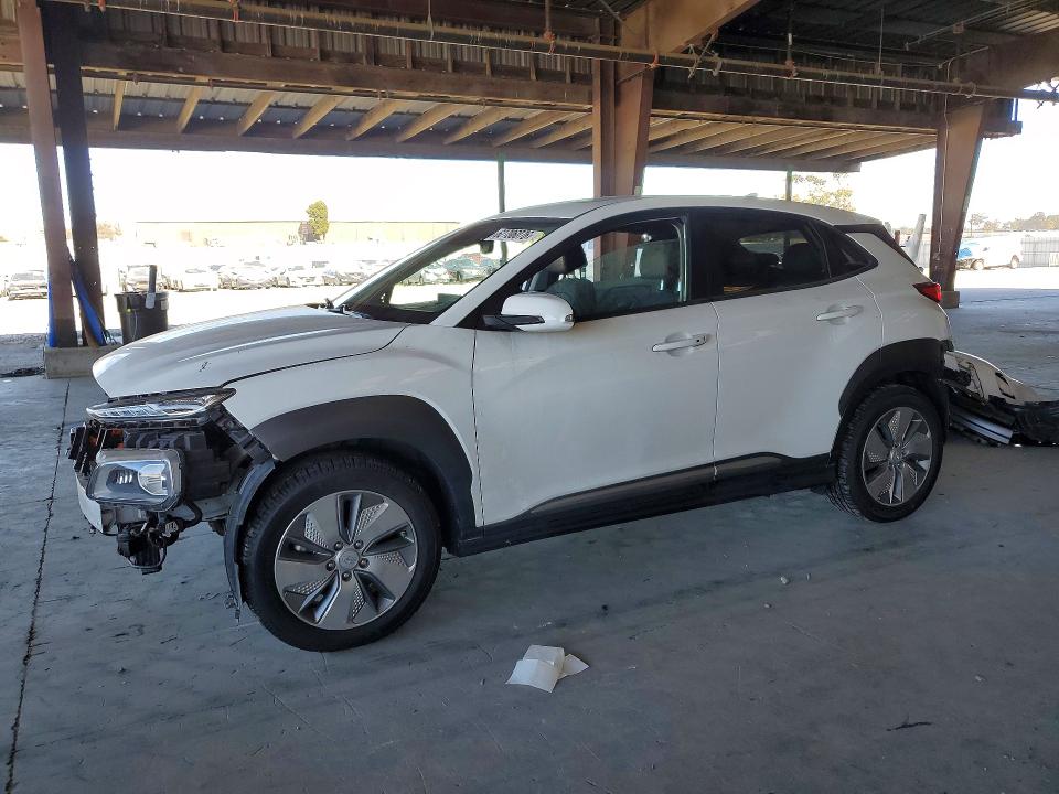 2021 Hyundai Kona მანქანა იყიდება აუქციონზე, vin: KM8K53AG8MU130058, აუქციონის ნომერი: 62706076