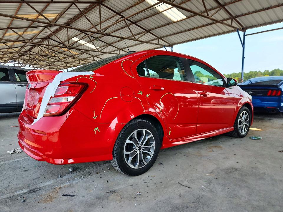 Продажа на аукционе авто 2018 Chevrolet Sonic, vin: 1G1JD5SH2J4106090, номер лота: 62570446