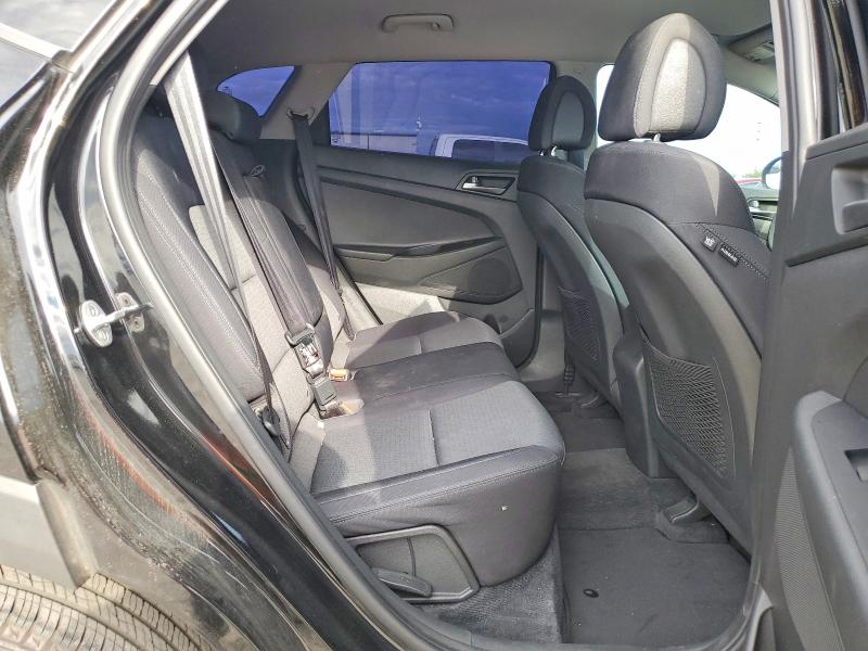 60993376 :رقم المزاد ، KM8J33A43HU441829 vin ، 2017 Hyundai Tucson مزاد بيع