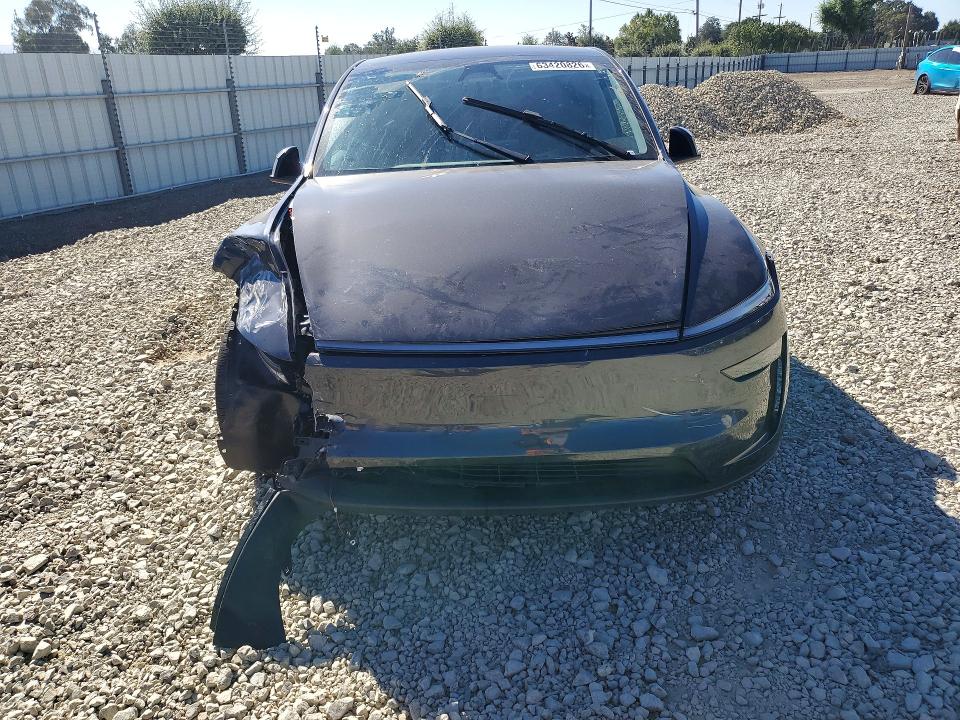 Продаж на аукціоні авто 2026 Tesla Model Y, vin: 7SAYGDEE6TF562522, номер лоту: 63420826