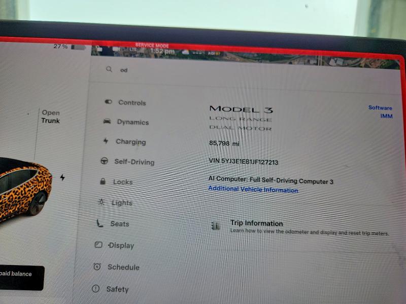 61427066 :رقم المزاد ، 5YJ3E1EB1JF127213 vin ، 2018 Tesla Model 3 مزاد بيع