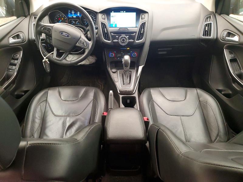 61007766 :رقم المزاد ، 1FADP3N25JL296177 vin ، 2018 Ford Focus مزاد بيع
