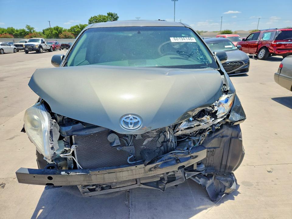 Aukcja sprzedaży 2011 Toyota Sienna, vin: 5TDKK3DC0BS157438, numer aukcji: 60194146
