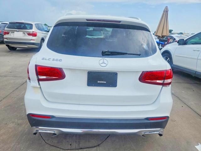 60997026 :رقم المزاد ، WDC0G4JB6HF132895 vin ، 2017 Mercedes-benz Glc مزاد بيع