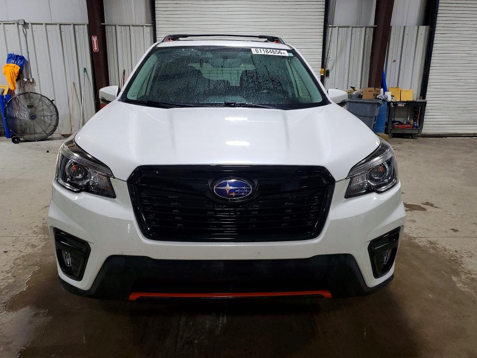 61184656 :رقم المزاد ، JF2SKARC3LH498790 vin ، 2020 Subaru Forester مزاد بيع