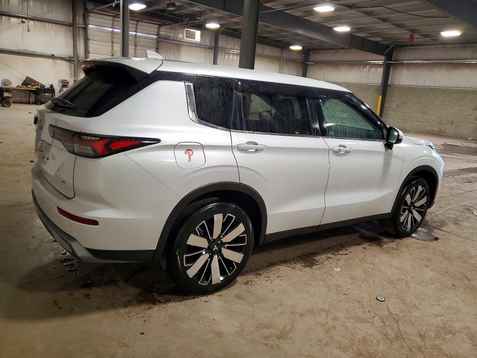 Aukcja sprzedaży 2025 Mitsubishi Outlander, vin: JA4J4VA85SZ019310, numer aukcji: 61858646