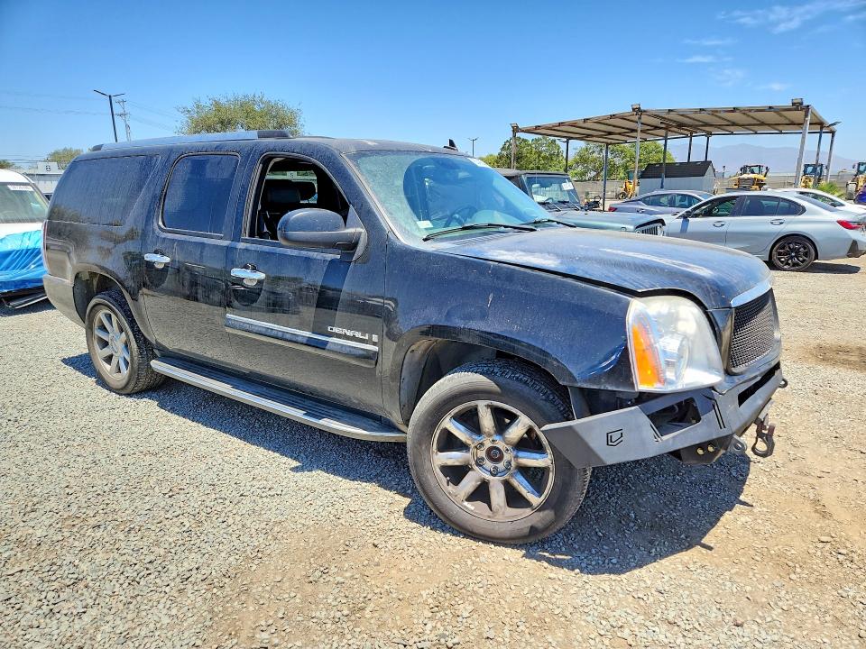 60493046 :رقم المزاد ، 1GKFK668X7J166362 vin ، 2007 Gmc Yukon Xl مزاد بيع