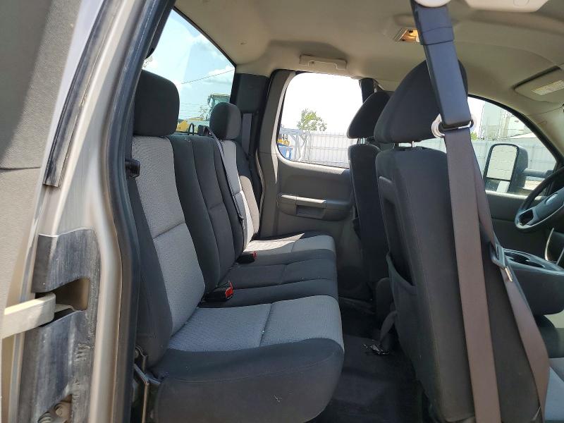 Продаж на аукціоні авто 2008 Chevrolet Silverado, vin: 1GCHK29K38E210331, номер лоту: 61935376