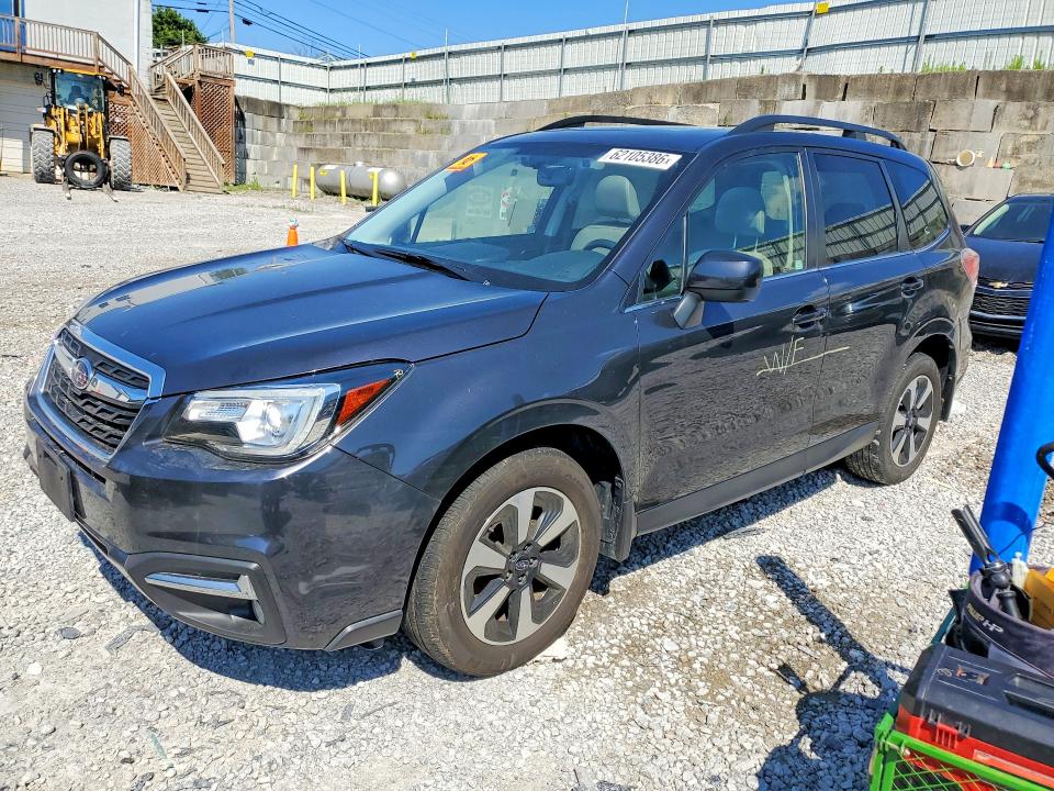 Продажа на аукционе авто 2018 Subaru Forester, vin: JF2SJARC1JH535996, номер лота: 62105386
