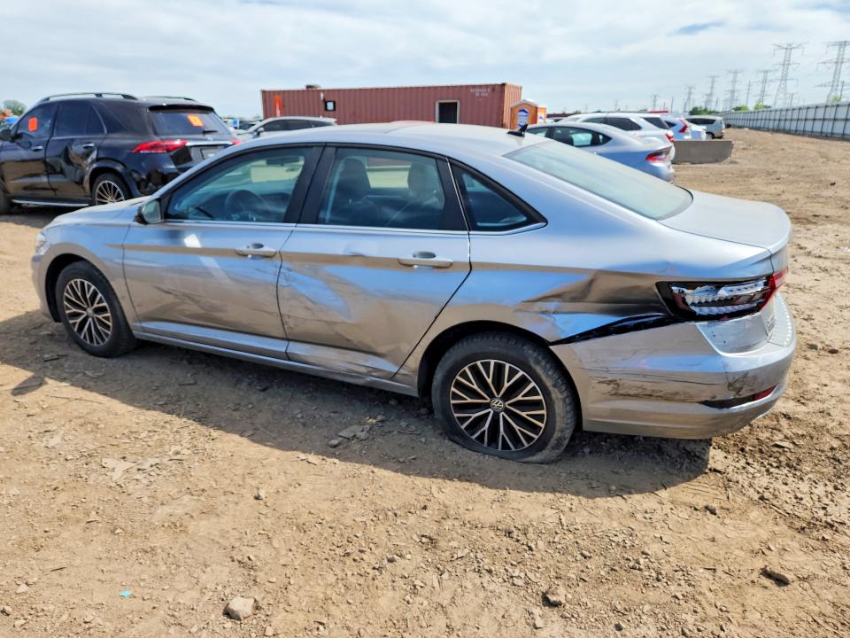 60767646 :رقم المزاد ، 3VWC57BU4MM057986 vin ، 2021 Volkswagen Jetta مزاد بيع
