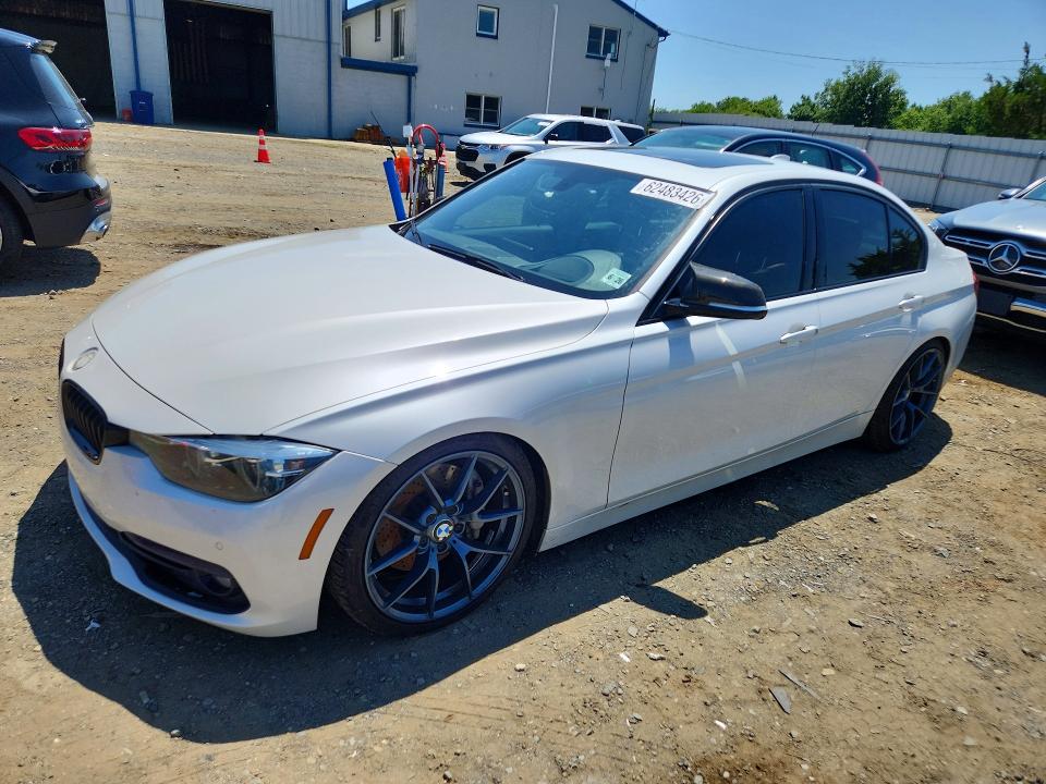 62483426 :رقم المزاد ، WBA8B7G51JNU95298 vin ، 2018 Bmw 340 مزاد بيع