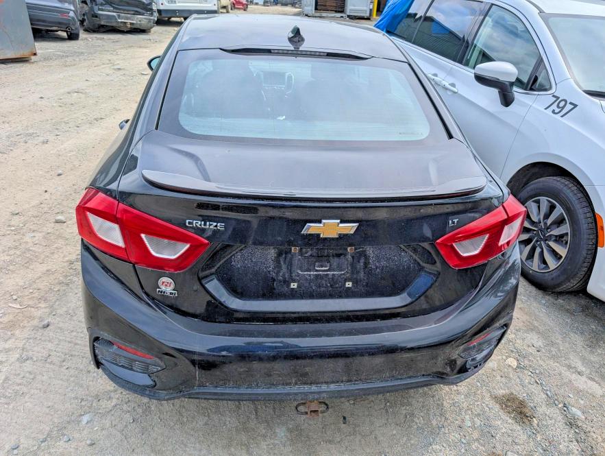 60256586 :رقم المزاد ، 1G1BE5SM7G7307456 vin ، 2016 Chevrolet Cruze مزاد بيع