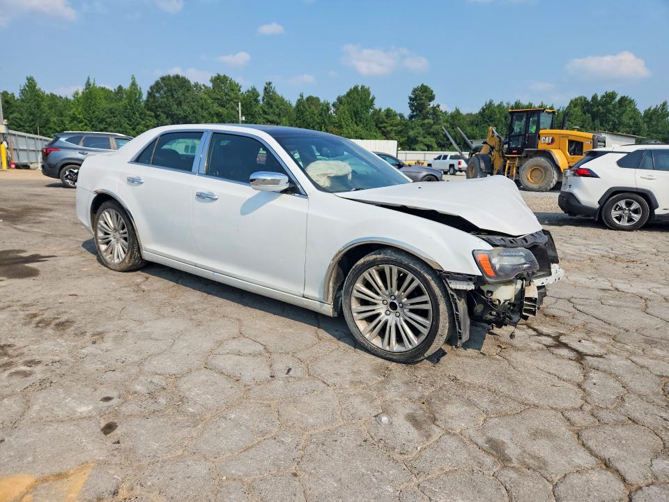 62827566 :رقم المزاد ، 2C3CCABG8EH176094 vin ، 2014 Chrysler 300 مزاد بيع
