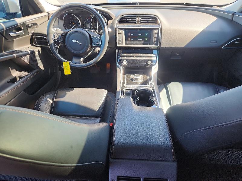 Продаж на аукціоні авто 2017 Jaguar Xe, vin: SAJAE4BV6HA957164, номер лоту: 62637026