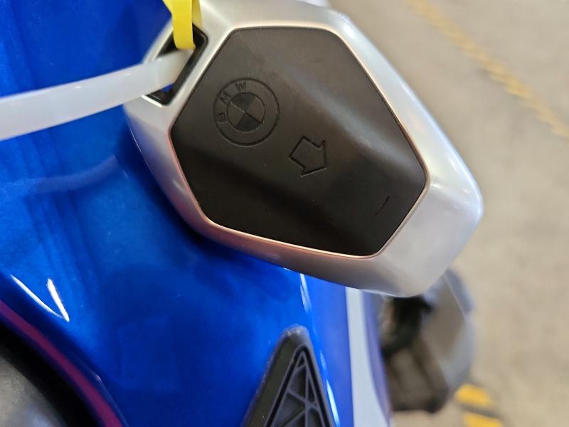 59601336 :رقم المزاد ، WB10M2305S6L52869 vin ، 2025 Bmw R 1300 مزاد بيع