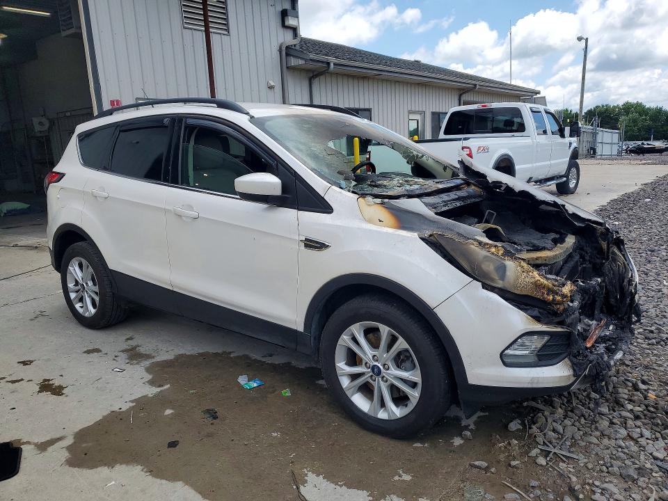 Продаж на аукціоні авто 2018 Ford Escape, vin: 1FMCU9HD9JUC86966, номер лоту: 60493536
