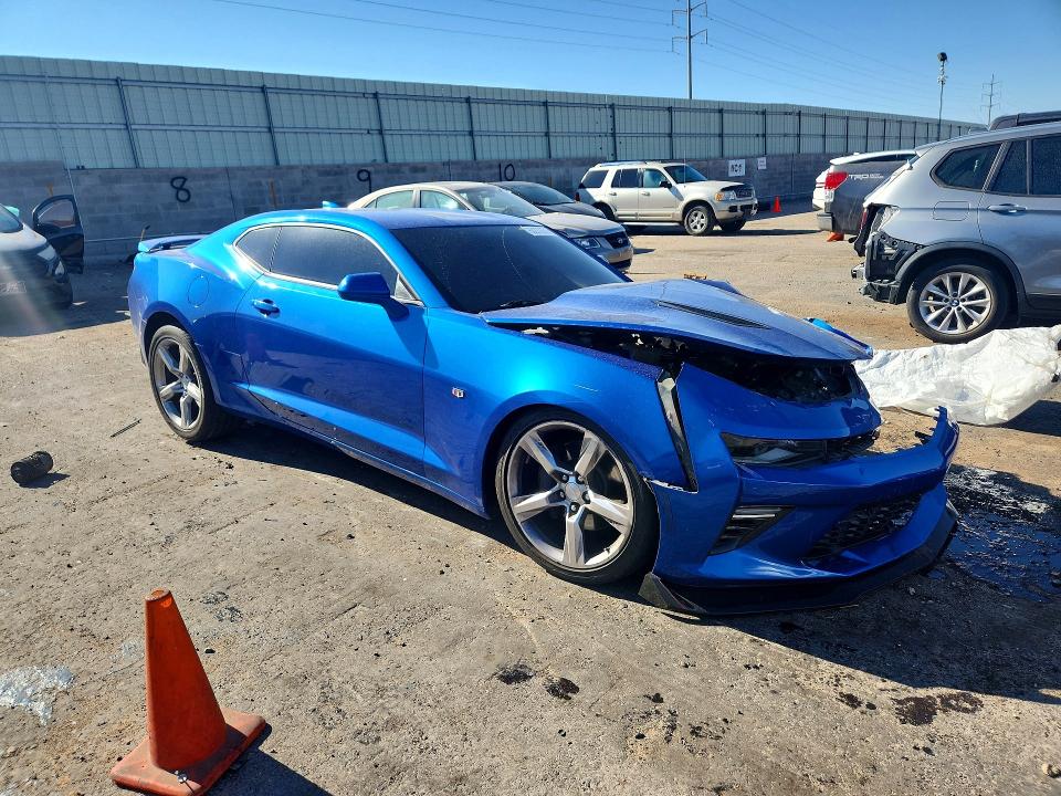 60273636 :رقم المزاد ، 1G1FF1R74H0156013 vin ، 2017 Chevrolet Camaro مزاد بيع