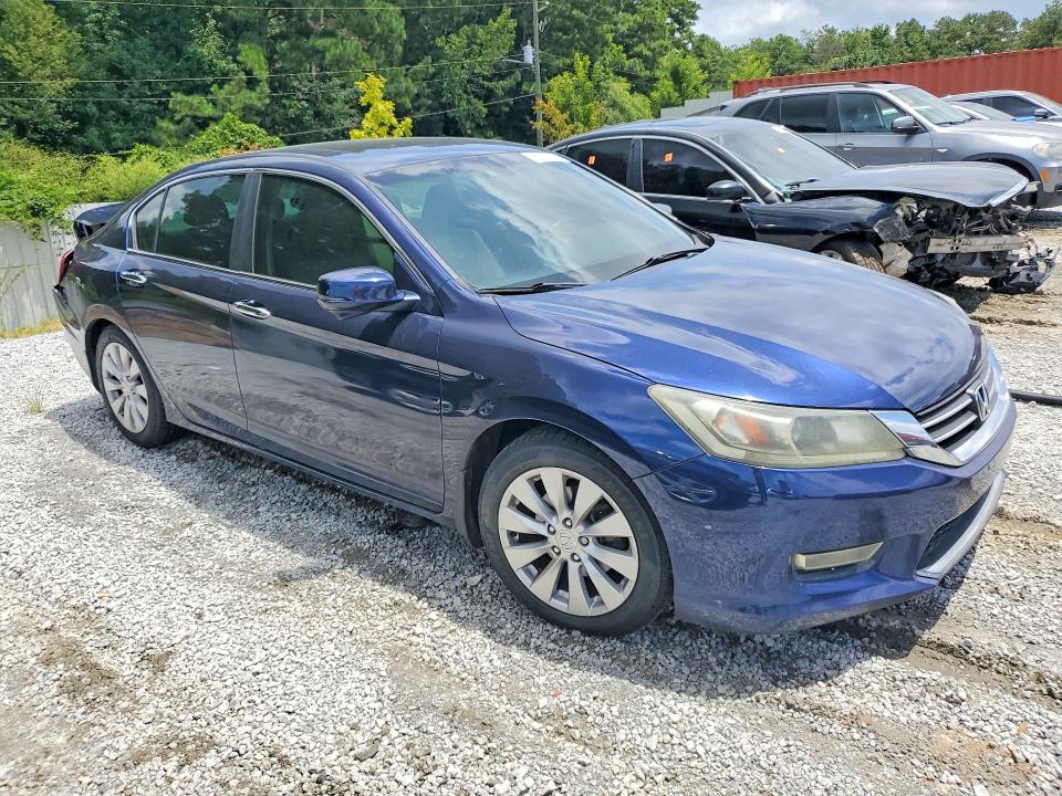62007726 :رقم المزاد ، 1HGCR2F8XDA049932 vin ، 2013 Honda Accord مزاد بيع