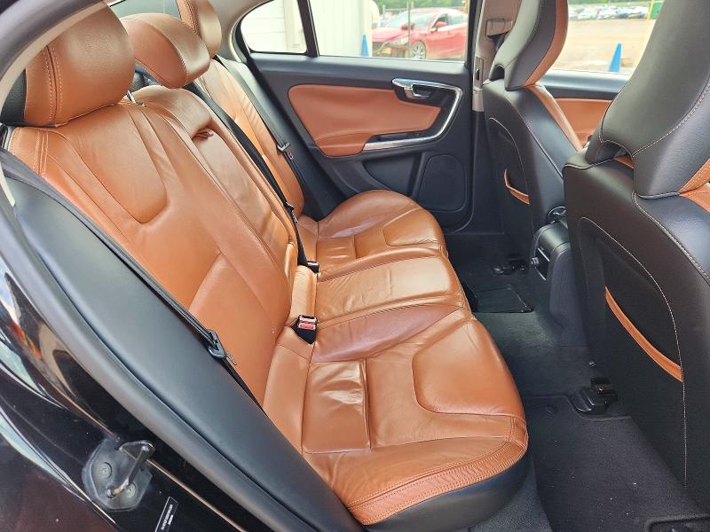2013 Volvo S60 მანქანა იყიდება აუქციონზე, vin: YV1612FS8D2184300, აუქციონის ნომერი: 61177216