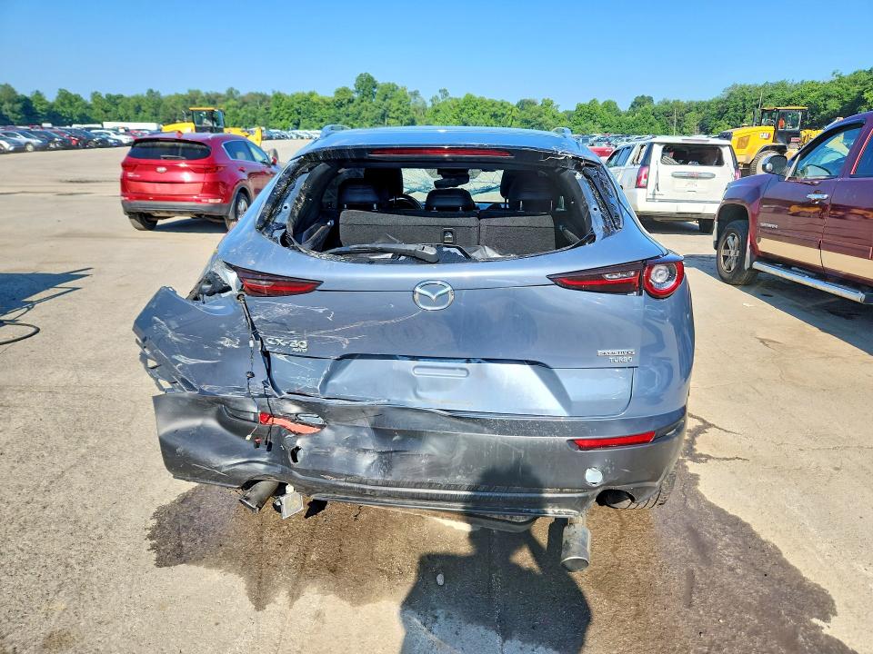 61425946 :رقم المزاد ، 3MVDMBAY1MM300699 vin ، 2021 Mazda Cx-30 مزاد بيع