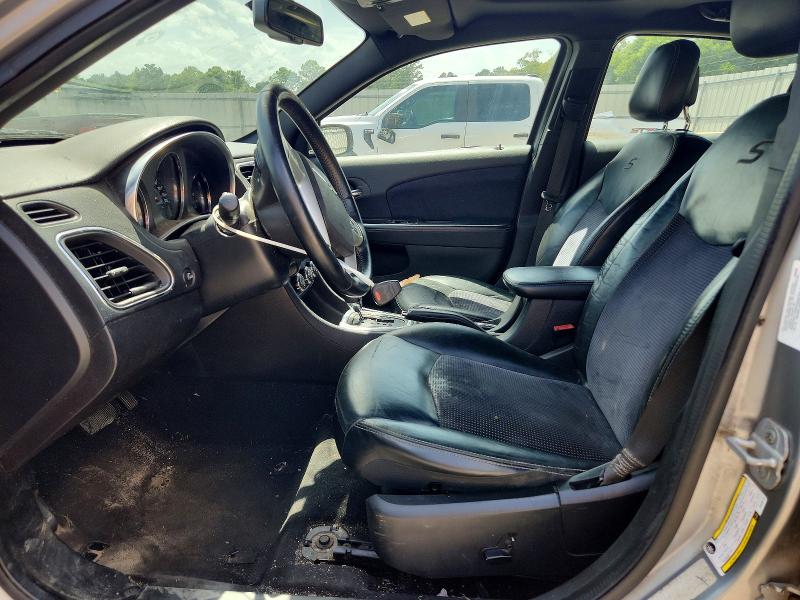 2014 Chrysler 200 მანქანა იყიდება აუქციონზე, vin: 1C3CCBCG5EN136115, აუქციონის ნომერი: 60974346