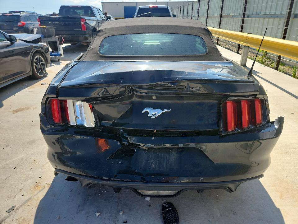 Продаж на аукціоні авто 2017 Ford Mustang, vin: 1FATP8UHXH5213176, номер лоту: 61076306