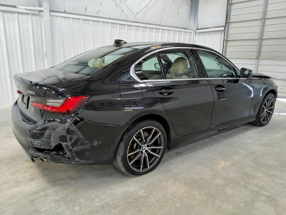 59140796 :رقم المزاد ، 3MW5R7J04M8C12363 vin ، 2021 Bmw 330xi مزاد بيع
