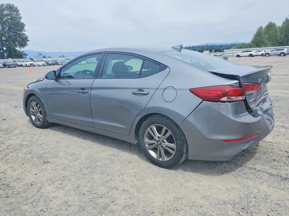 61732726 :رقم المزاد ، KMHD84LF5HU386755 vin ، 2017 Hyundai Elantra مزاد بيع