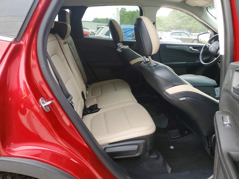 62589626 :رقم المزاد ، 1FMCU9J94MUA62949 vin ، 2021 Ford Escape مزاد بيع