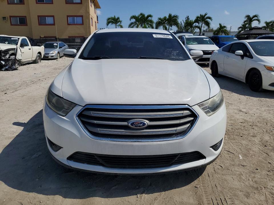 2014 Ford Taurus მანქანა იყიდება აუქციონზე, vin: 1FAHP2E83EG173573, აუქციონის ნომერი: 61779526
