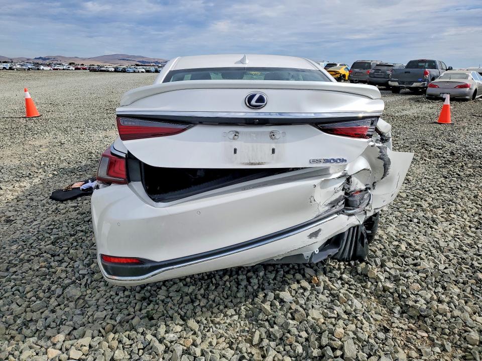 2019 Lexus Es მანქანა იყიდება აუქციონზე, vin: 58AB21B15KU003684, აუქციონის ნომერი: 61801296