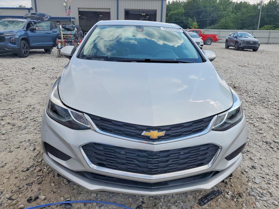 2017 Chevrolet Cruze მანქანა იყიდება აუქციონზე, vin: 1G1BE5SM6H7155817, აუქციონის ნომერი: 62033346
