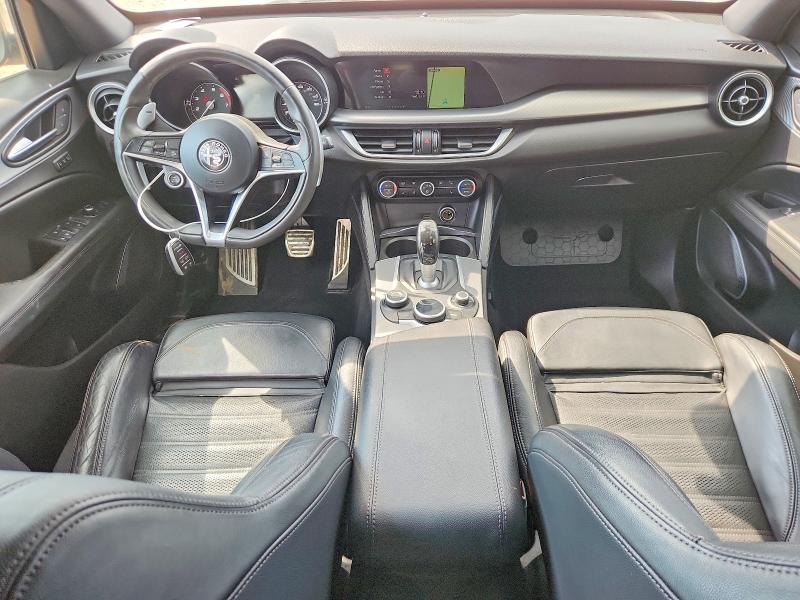 Продаж на аукціоні авто 2018 Alfa Romeo Stelvio, vin: ZASFAKNN8J7B69674, номер лоту: 60122216