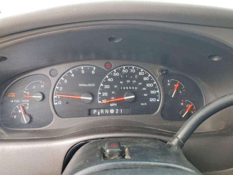 61412016 :رقم المزاد ، 4F4YR12D31TM25640 vin ، 2001 Mazda B2300 مزاد بيع