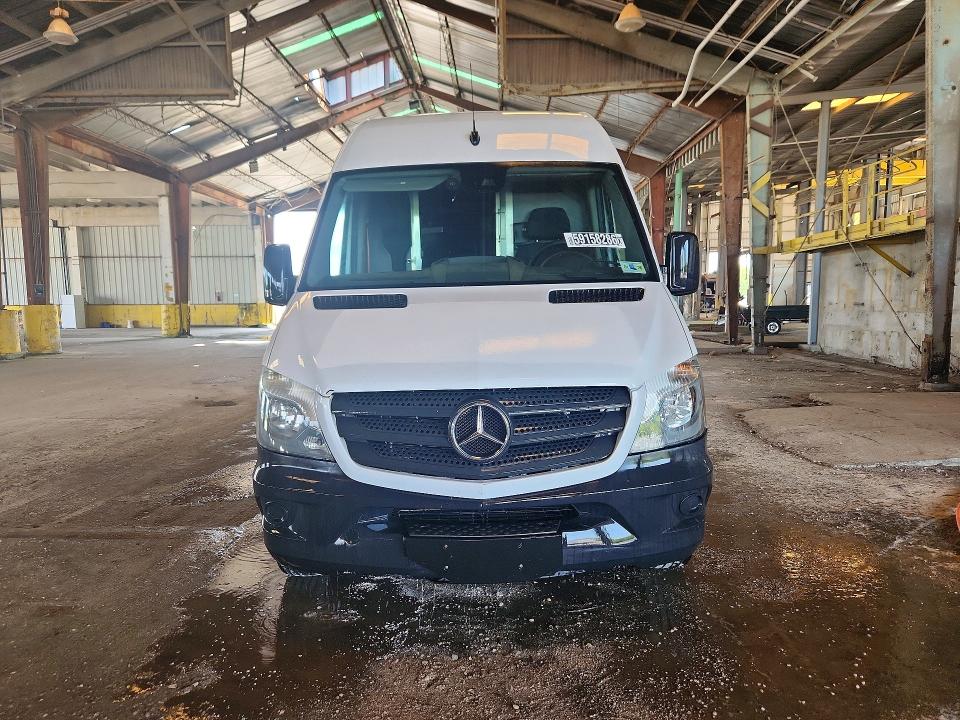 2016 Mercedes-benz Sprinter მანქანა იყიდება აუქციონზე, vin: WD3PE8DD0GP361204, აუქციონის ნომერი: 59158286