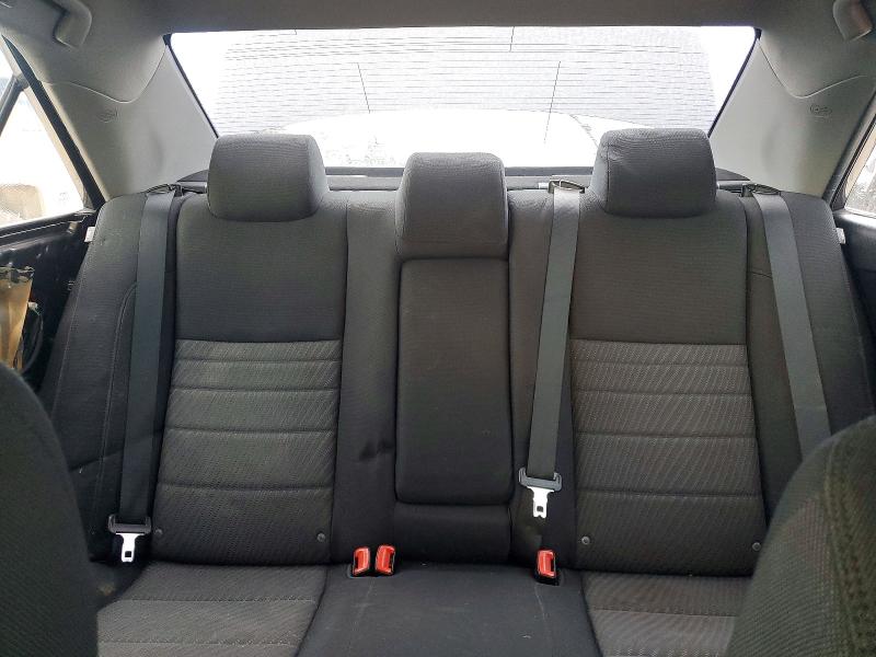60074526 :رقم المزاد ، 4T1BF1FKXHU666918 vin ، 2017 Toyota Camry مزاد بيع