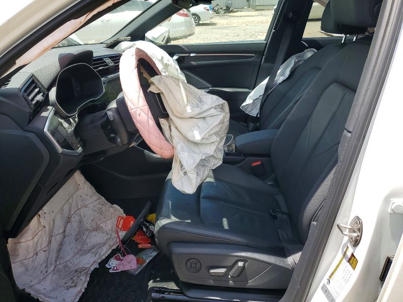 62283676 :رقم المزاد ، WA1AUCF39M1102130 vin ، 2021 Audi Q3 مزاد بيع