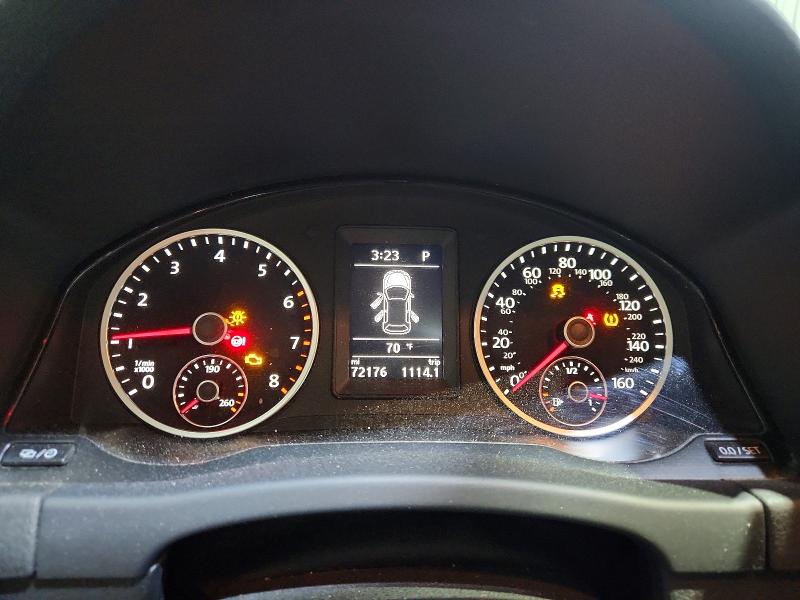61516926 :رقم المزاد ، WVGSV7AX8HK039574 vin ، 2017 Volkswagen Tiguan مزاد بيع