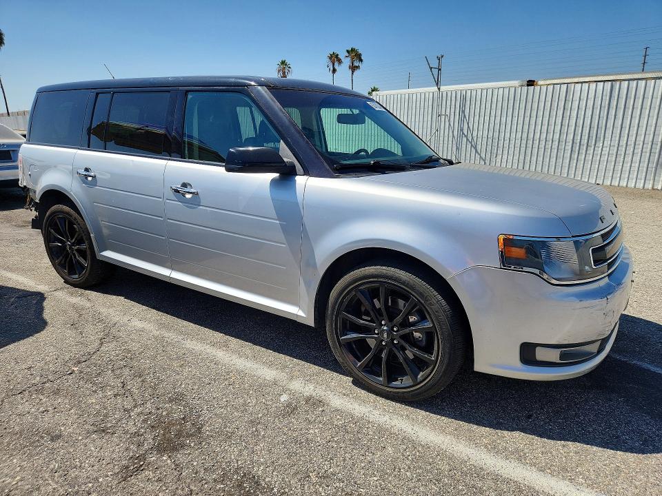 63430346 :رقم المزاد ، 2FMGK5C8XHBA10404 vin ، 2017 Ford Flex مزاد بيع