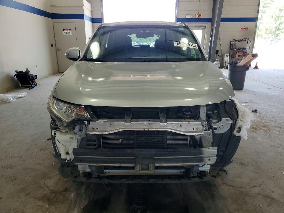 Продажа на аукционе авто 2016 Mitsubishi Outlander, vin: JA4AZ3A30GZ010371, номер лота: 85964415