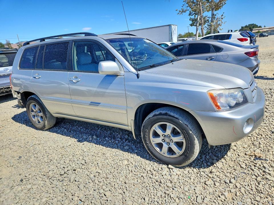 61973546 :رقم المزاد ، JTEGF21A810015830 vin ، 2001 Toyota Highlander مزاد بيع