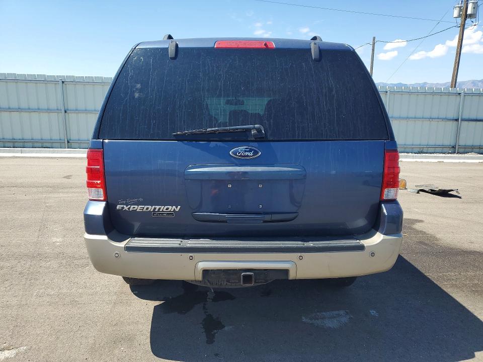 Продажа на аукционе авто 2006 Ford Expedition, vin: 1FMFU18506LA52302, номер лота: 61628266