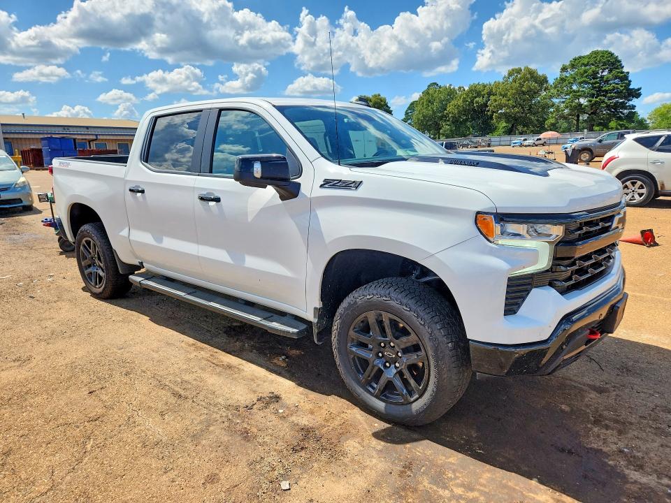 Продажа на аукционе авто 2026 Chevrolet Silverado, vin: 3GCUKFE82TG110528, номер лота: 60235406
