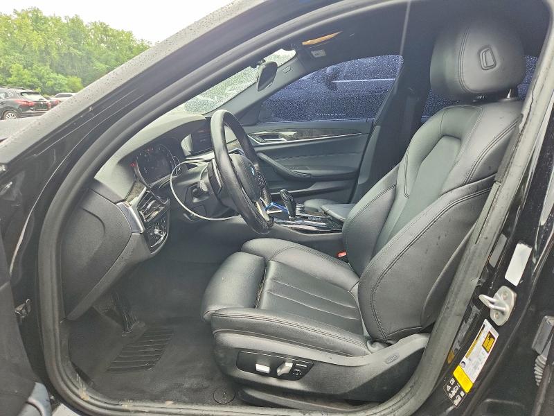 60693096 :رقم المزاد ، WBAJA7C51JWA72440 vin ، 2018 Bmw 530 مزاد بيع
